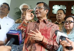 Mahfud MD Bantah Dubes Arab Saudi soal Habib Rizieq, Damai Lubis: Dapat Dimaknai Ada Cekal