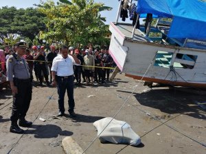 Terkuak Identitas Mayat Wanita Terbungkus Seprai  di Pinggir Sungai