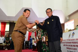 Percepat Pembangunan Kabupaten/Kota, Anggaran DIPA 2020 Diserahkan