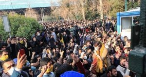 Demo Pecah di Iran, Ayatollah Khamenei Tuding Ulah Asing