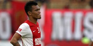 Anak Trauma,  Striker PSM Ferdinand Sinaga Didorong Panpel Usai Duel Kontra Persipura