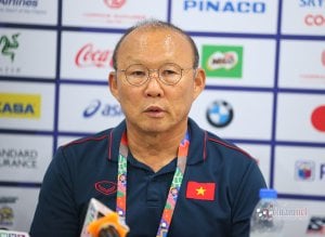 Tolak Jabat Tangan dengan Shin Tae Yong, Pelatih Vietnam Akui Ada Masalah