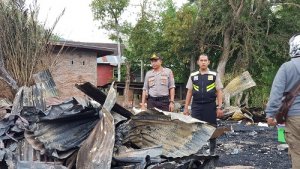 Empat Unit Rumah Dilalap Jago Merah di Camba