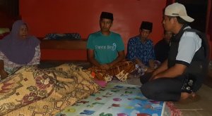 Malam-malam ke Kebun, Kamaruddin Ditemukan Tewas di Bawah Pohon Mangga