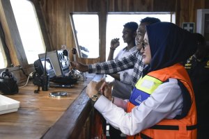 Indah Uji Coba Kapal Bantuan Kemenhub di Pelabuhan Munte