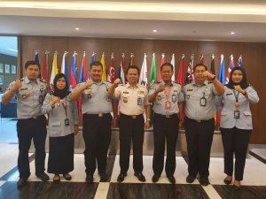 Kantor Imigrasi Makassar Raih Apresiasi dan Penganugerahan Zona Integritas