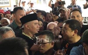 Fadli Zon Ikut Jemput Ahmad Dhani, Seperti Ini Aksinya