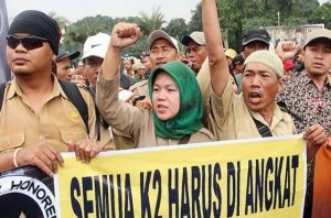 Hugua: Revisi UU ASN hanya untuk Honorer K2