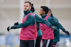 Juventus Tak Berani Remehkan Lyon, Ini yang Ditakutkan