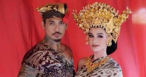 Dituding Transgender, Nora Alexandra: Ibu Saya Lahirin Saya Perempuan