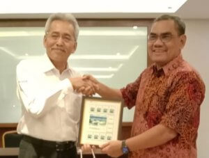 Rektor UMI Bicara Model Pendidikan dengan Rektor DRB HICOM Malaysia