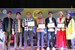 Bareng Nurhaldin, Deng Ical Jadi Narasumber “Bebas Bicara” di Unifa