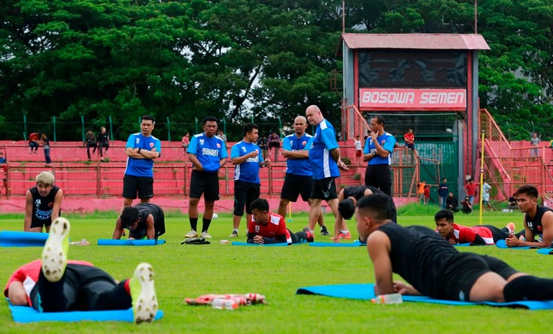 Latihan Bojan PSM