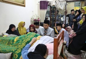 Di Depan Jenazah Ahmad Kafrawi, Mata Iqbal Suhaeb Berkaca-kaca