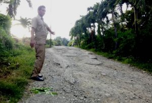 Ada Warga Keguguran, Dewan Desak Jalan KH Ambo Emme Segera Diperbaiki