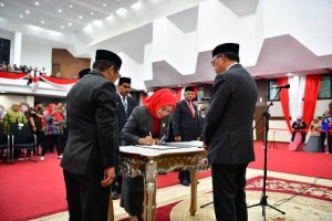 Gubernur Tegaskan, Jangan Manfaatkan APBD untuk Urusan Pribadi