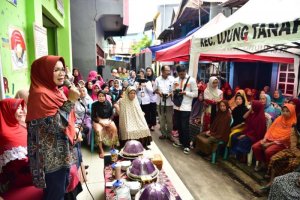 PKK Sulsel Gelar Bakti Sosial bagi Ratusan Wanita Nelayan Patingalloang