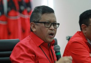 Isu ke PTIK Untuk Menghindar dari KPK, Hasto Membantah