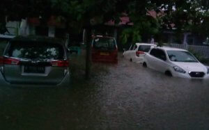 Banjir di Jakarta, Pentolan Honorer K2: Ya Allah, Apakah Engkau Murka?