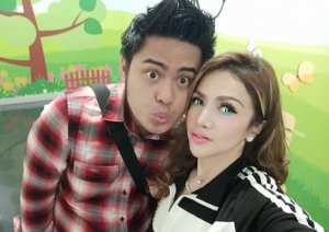 Tak Dinafkahi, Barbie Kumalasari Ceraikan Galih Ginanjar