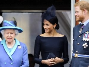 Harry dan Meghan Mundur dari Kerajaan, Ini Restu Ratu Elizabeth II