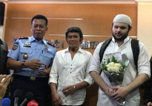 Rhoma Irama Menangis di Lapas Salemba