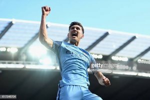 Arsenal Ingin Bajak Stones dari Manchester City
