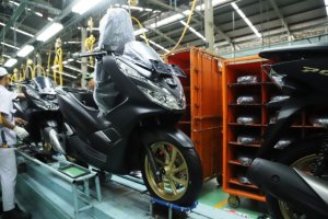 Hadirkan Warna Baru, Honda PCX Semakin Mewah