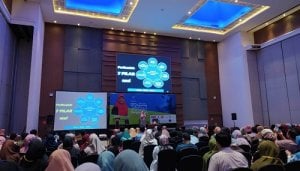 Elly Risman Sampaikan 7 Pilar Pengasuhan Anak dalam Seminar Parenting SIT Nurul Fikri Makassar