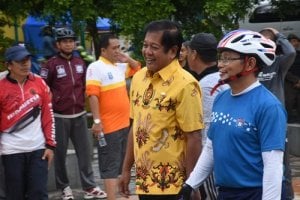 Pejabat BPK Perwakilan Sulsel dan Pejabat Soppeng Berkeliling Sepeda di Kota Kalong
