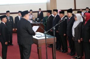 Abdul Hayat Lantik Pejabat Pimpinan Tinggi Pratama dan Pejabat Administrator Pemprov Sulsel