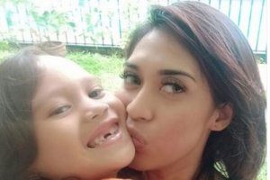 Zefania Meninggal di Apartemen, Karen Pooroe Minta Marshanda Tanggung Jawab