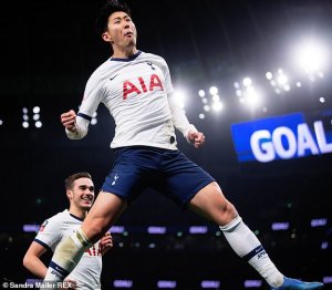 Mourinho Pusing, Heung-min Son Patah Tangan Jelang Babak 16 Besar Liga Champions