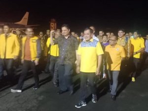 Bukan Tasyakuran, Agenda Utama Ketum Airlangga Hadiri Pernikahan Ajudannya