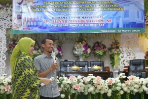 Aliyah Mustika Ilham Berbagi Trik Memilih Kosmetik Aman