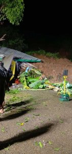Longsor Timbun Rumah dan Penghuni, Satu Tewas dan Satu Masih Tertimbun