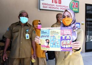 Bupati Indah Pantau Ruang Isolasi RSUD Andi Djemma Masamba