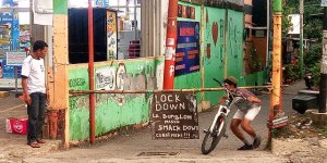 Awas, Jangan Sampai Kena Smackdown jika Masuk ke Lorong Ini
