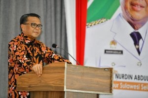 Gubernur Sulsel Keluarkan Surat Edaran Penyesuaian Sistem Kerja ASN dalam Rangka pencegahan Covid-19