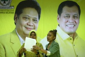 Cegah Penyebaran Covid-19, Golkar Sulsel Peduli Tetangga