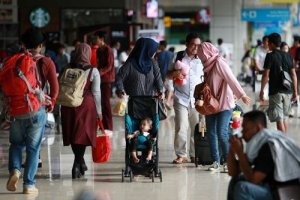 Gegara Ini, Calon Penumpang Tujuan Surabaya Pingsan saat Check In