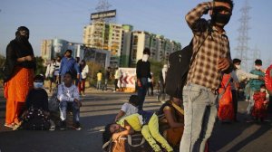 Lockdown Total di India Berujung Kerusuhan