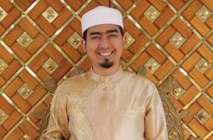 Ustad Solmed Terpaksa Jual Mobil Mewah Demi Bayar Tagihan, Sempat Jualan Sarung dan Face Shield