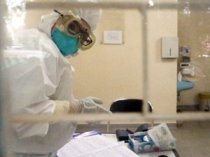 6 Dokter Meninggal Dunia, APD Terbatas Jadi Catatan