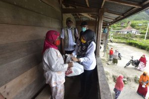 437 KPM di Rongkong Terima Sembako, IDP: Ini Bentuk Perhatian Pemerintah