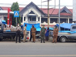 Penjual dan Pembeli di Gowa Masih Belum Pakai Masker