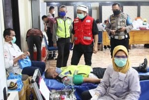 Gelar Donor Darah, PMI Bersama Polrestabes Makassar Kumpul 60 Kantong