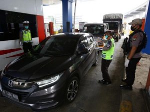 Pengendara dan Pengemudi Langgar PSBB, Ini Sanksinya