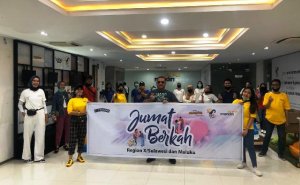 Mandiri Jumat Berkah Bagi Makanan di Jalan