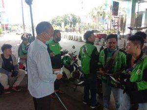 Ringankan Beban, PLN 107 Beri Bantuan ke Ojol dan Tukang Becak
